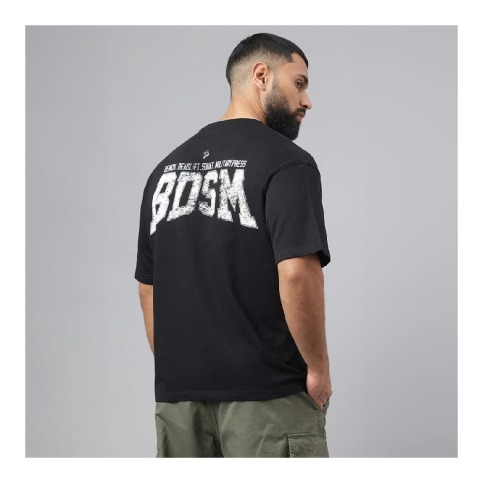 6 - MuscleBlaze Carnage Oversized Tshirt,  Black  X-Large