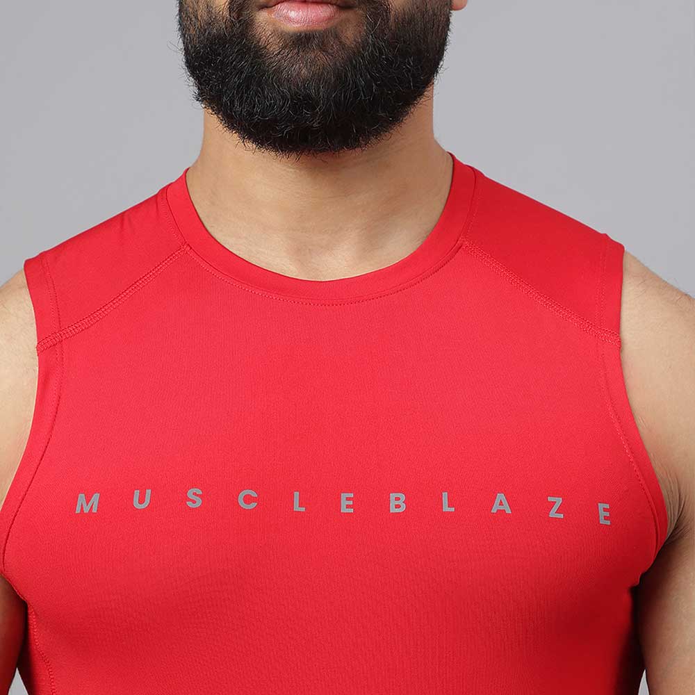 7 - MuscleBlaze Air Tech Compression MuscleTank,  Red  Large