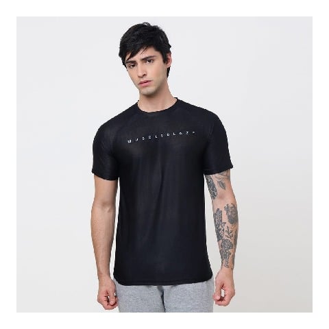 3 - MuscleBlaze Camo Dry-Fit Active Tee Half Sleeve,  Medium  Black 
