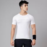 https://img6.hkrtcdn.com/33102/prd_3310175-MuscleBlaze-Compression-Muscle-Tee-Half-Sleeve-Polar-White-Large_o.jpg
