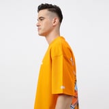https://img6.hkrtcdn.com/46547/prd_4654605-ZVERSE-Naruto-Hokage-Oversized-Tshirt-Medium-Uzamaki-Orange_o.jpg