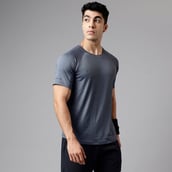 5 - MuscleBlaze Active Tee Half Sleeve,  Nardo Grey  Large