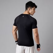 4 - MuscleBlaze Compression Muscle Tee Half Sleeve, Midnight Black Medium