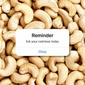 4 - Yogabar Whole Cashew, 500 g Natural