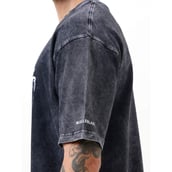 9 - MuscleBlaze Deadlifted Soul Oversized Washed T-Shirt, X-Small Dark Charcoal Grey