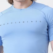 5 - MuscleBlaze Air Tech Compression MuscleTee Half Sleeve,  Small  Dusk Blue 